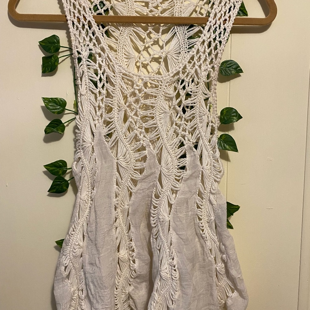 Elegant White Crochet Women's Top